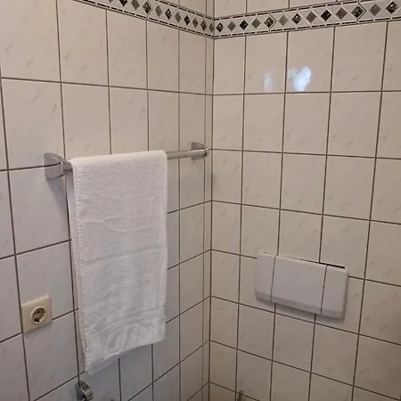 Zum Freiheiter Hof Hotel *