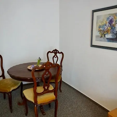 Zum Freiheiter Hof Hotel *